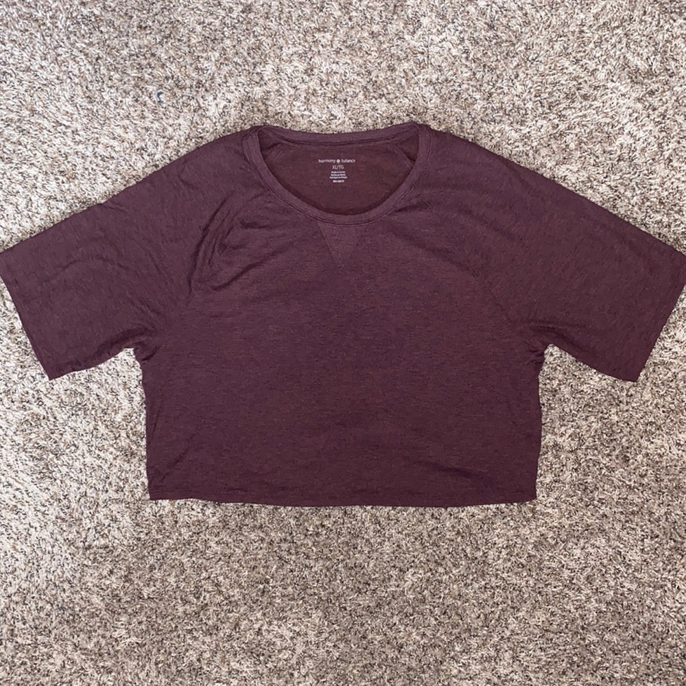 NWOT Harmony and Balance Crop Top Size XL